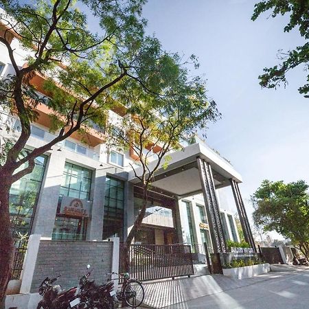 Palette Resorts - Hotel Sanhok 班加罗尔 外观 照片